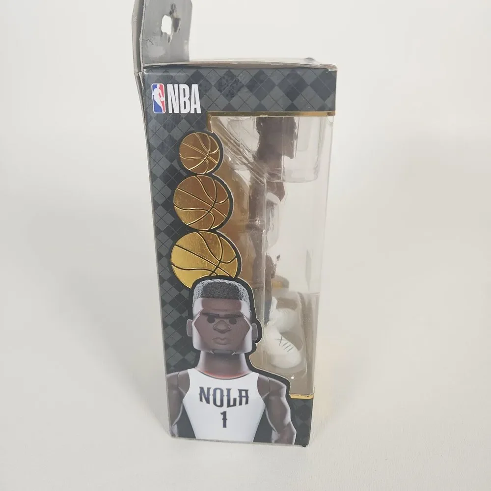Funko Gold Series Two Zion Williamson Premium Vinyl Figure‎ Pelicans